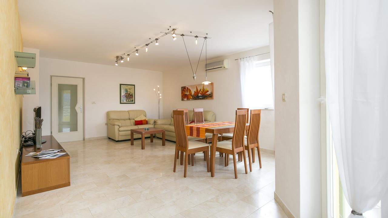 Apartment Jadranka Rabac Eksteriør bilde