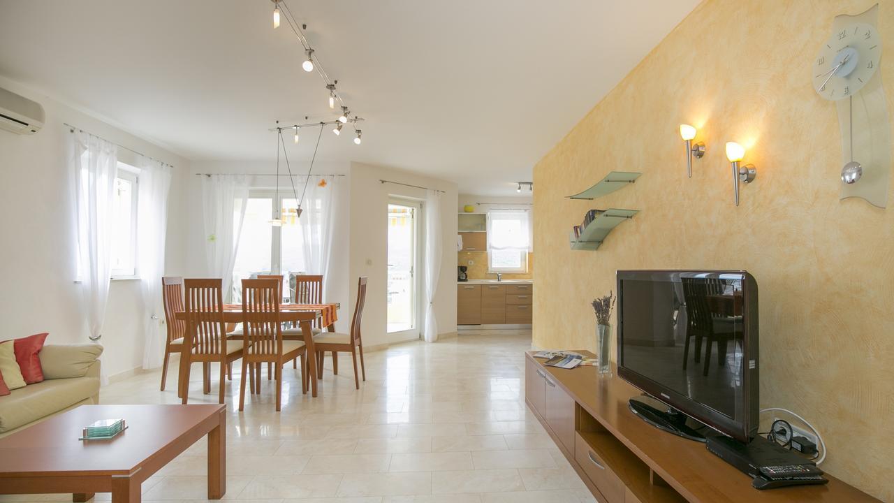 Apartment Jadranka Rabac Eksteriør bilde